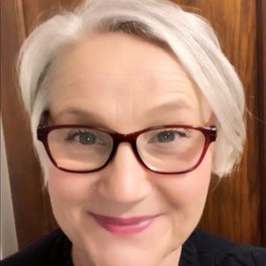 Meet your Posher, Cheryl